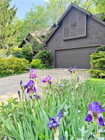3048 Deercrest Path Stow OH 44224