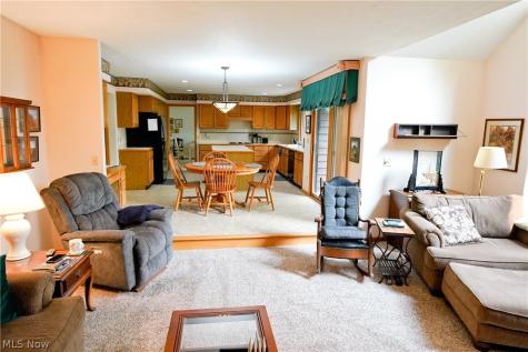 3048 Deercrest Path Stow OH 44224