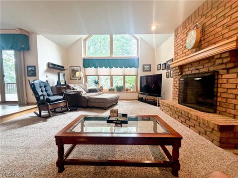 3048 Deercrest Path Stow OH 44224