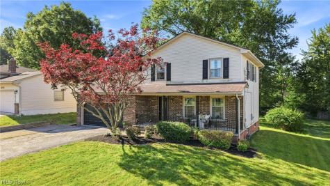 6024 Yorktown Lane Youngstown OH 44515