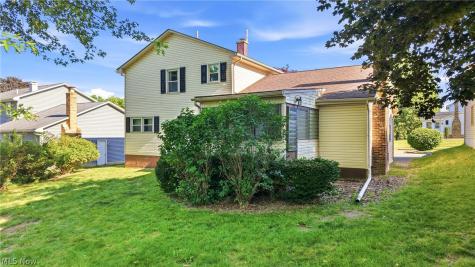 6024 Yorktown Lane Youngstown OH 44515
