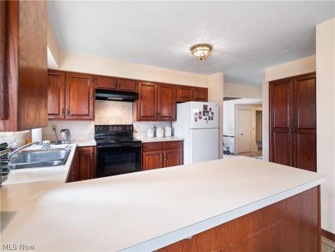 2008 Newbury Drive Westlake OH 44145