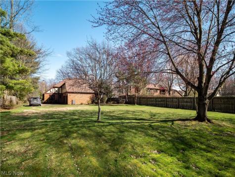2008 Newbury Drive Westlake OH 44145