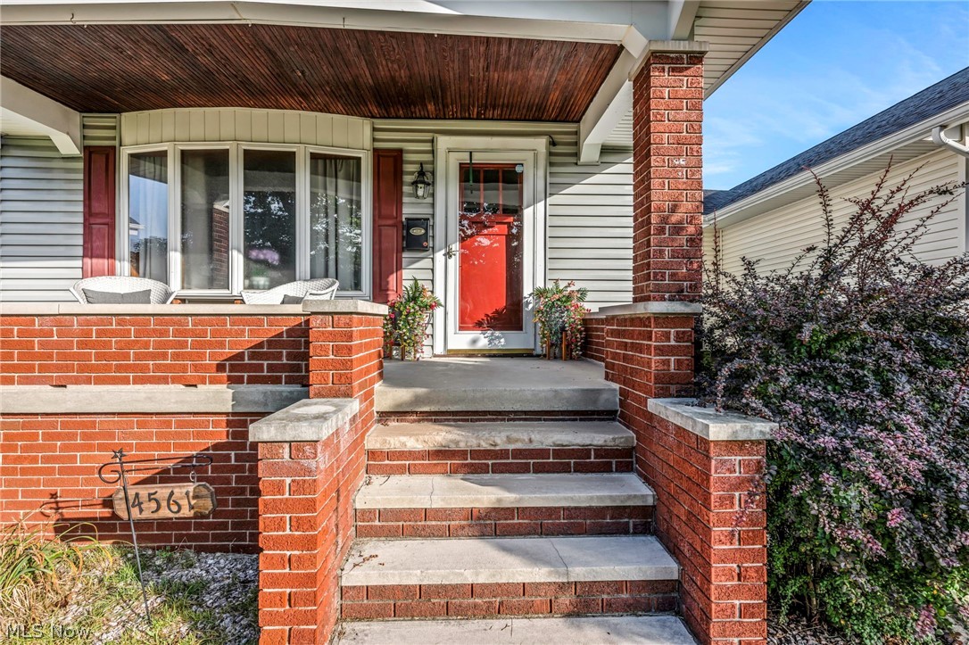 4561 Lincoln Avenue Shadyside OH 43947