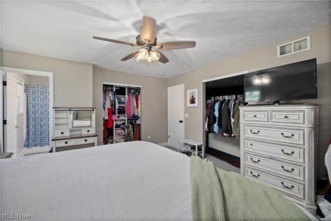 1193 Elm Street Grafton OH 44044