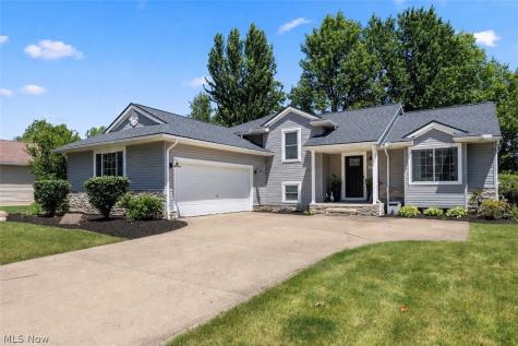 1193 Elm Street Grafton OH 44044