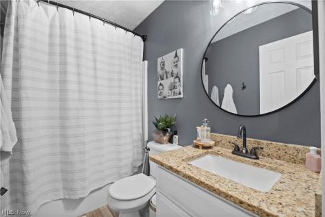 1193 Elm Street Grafton OH 44044
