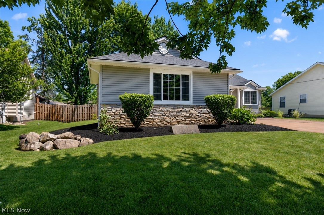 1193 Elm Street Grafton OH 44044