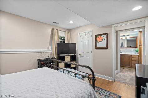1193 Elm Street Grafton OH 44044