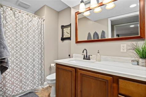 1193 Elm Street Grafton OH 44044