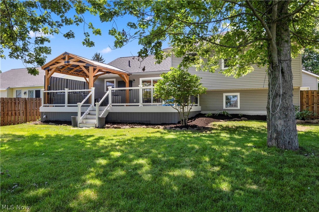 1193 Elm Street Grafton OH 44044