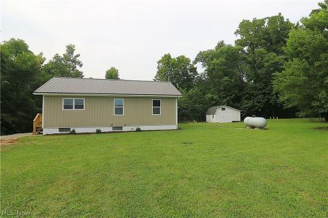 5236 Zenobia Road Wakeman OH 44889