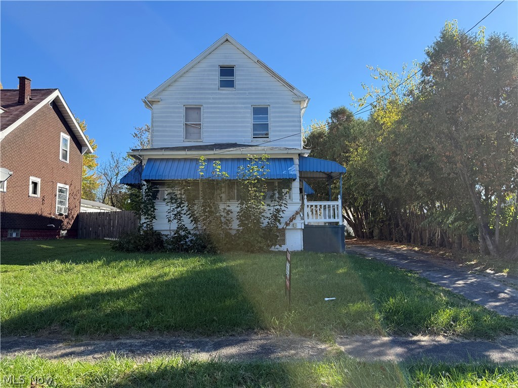 17 N Hartford Avenue Youngstown OH 44509