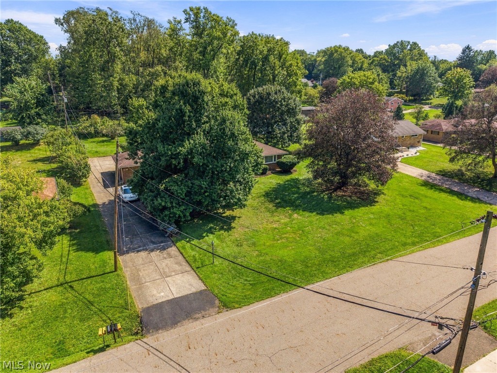 5738 Griffith Avenue NW North Canton OH 44720