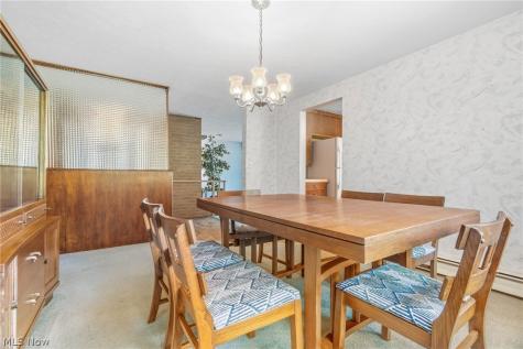 5738 Griffith Avenue NW North Canton OH 44720