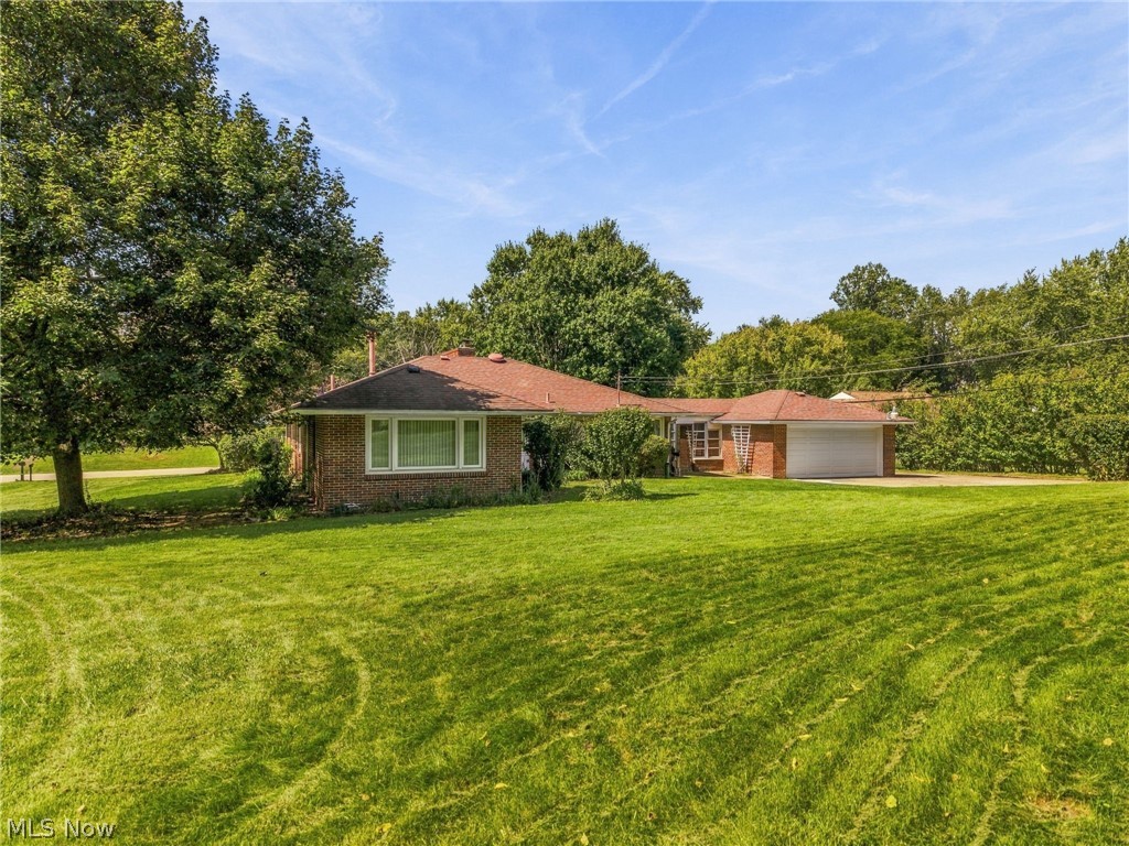 5738 Griffith Avenue NW North Canton OH 44720