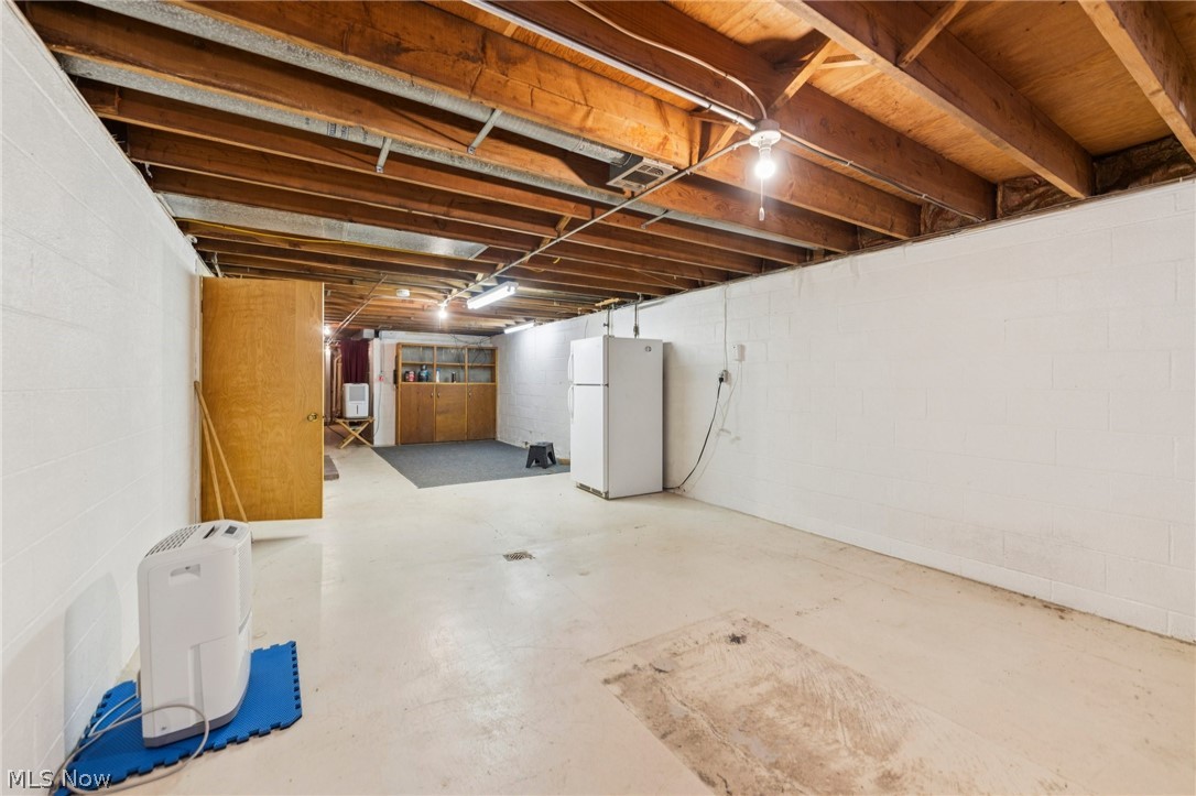 229 Vassar Avenue Elyria OH 44035