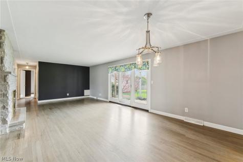 229 Vassar Avenue Elyria OH 44035