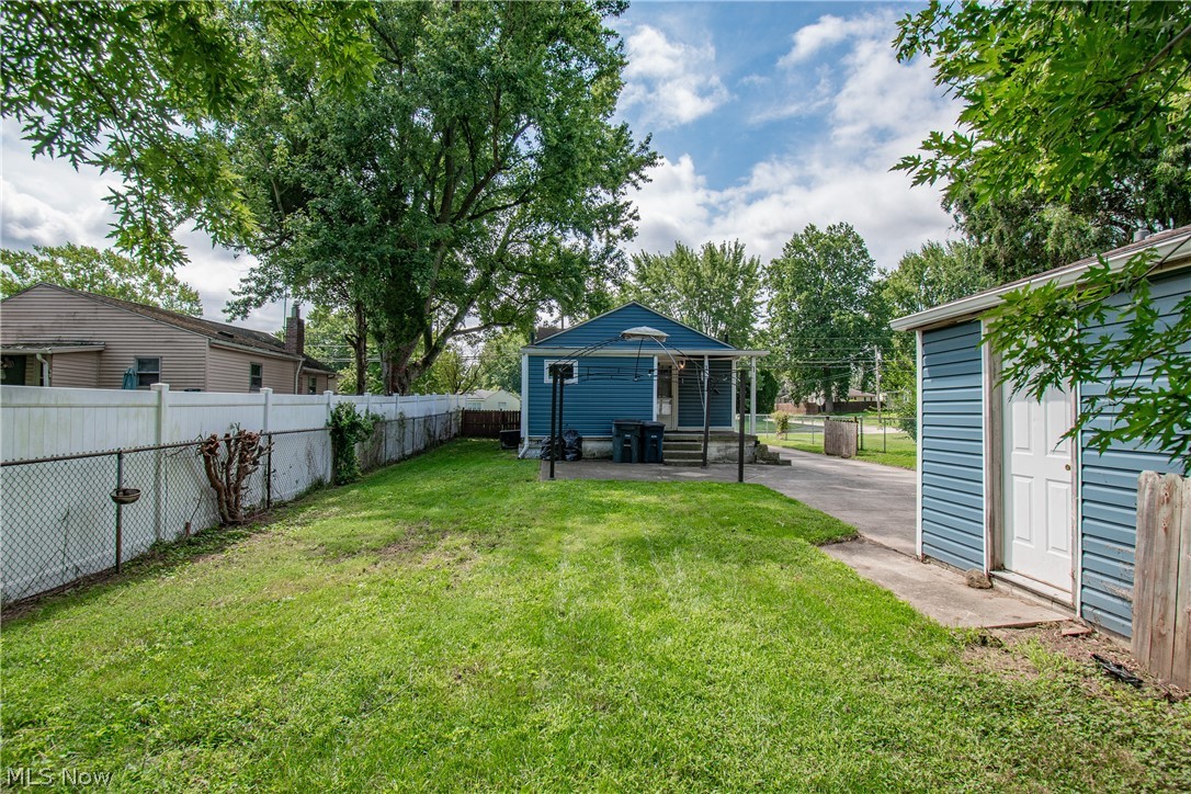 2841 Shelburn Avenue Akron OH 44312