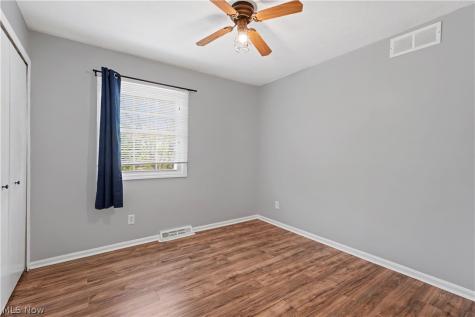 3890 Sanford Drive Parma OH 44134