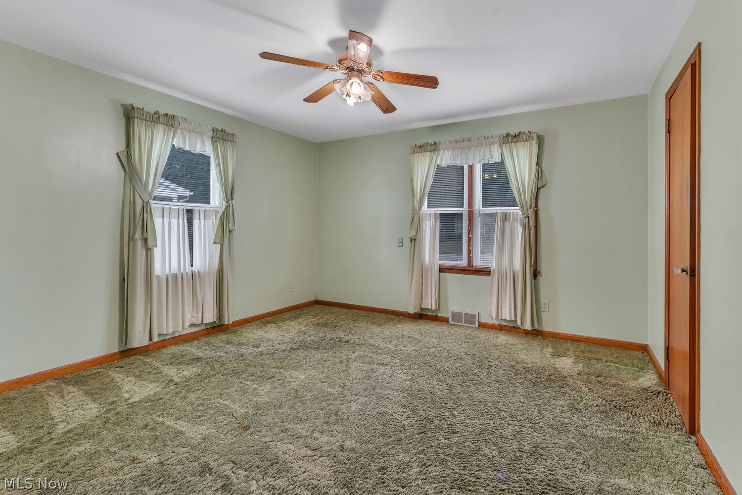 331 Wildwood Drive Youngstown OH 44512