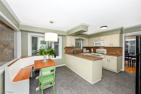 1855 Settlers Reserve Way Westlake OH 44145