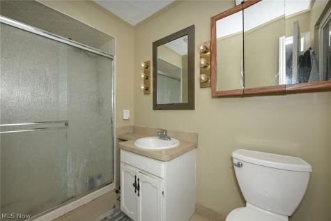 1855 Settlers Reserve Way Westlake OH 44145