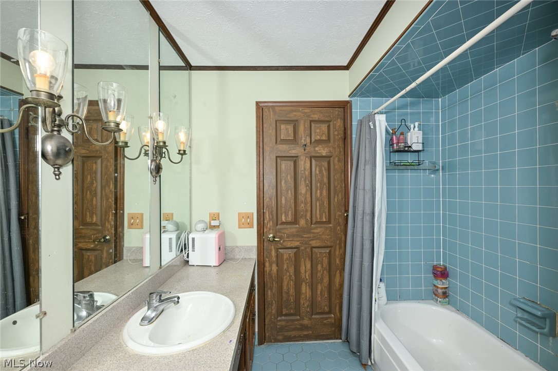 1855 Settlers Reserve Way Westlake OH 44145
