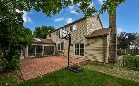 1855 Settlers Reserve Way Westlake OH 44145