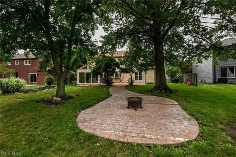 1855 Settlers Reserve Way Westlake OH 44145