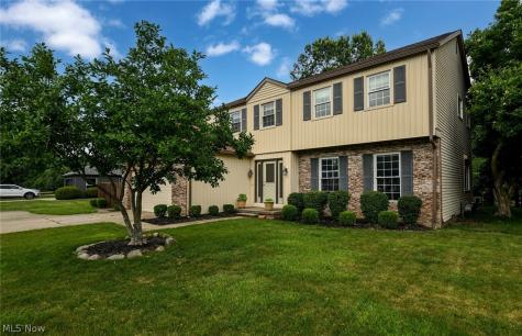 1855 Settlers Reserve Way Westlake OH 44145