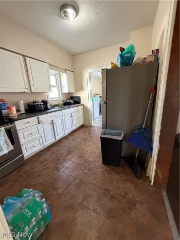 75 E Ido Avenue Akron OH 44301