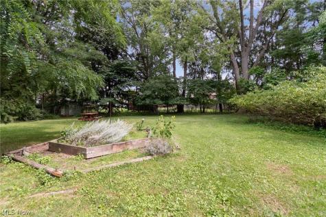 6225 Stratford Drive Parma Heights OH 44130