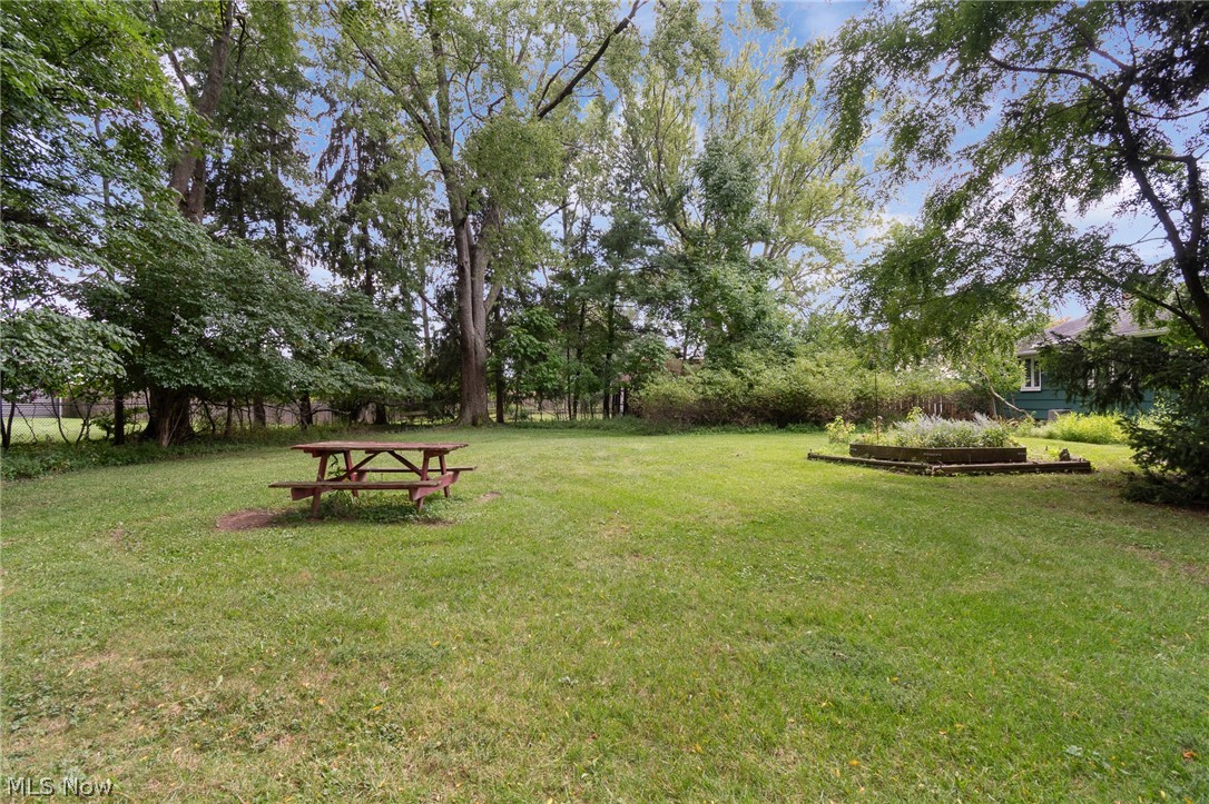 6225 Stratford Drive Parma Heights OH 44130