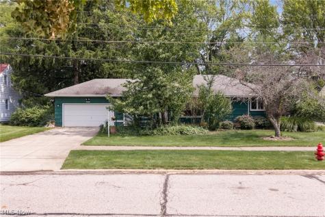 6225 Stratford Drive Parma Heights OH 44130