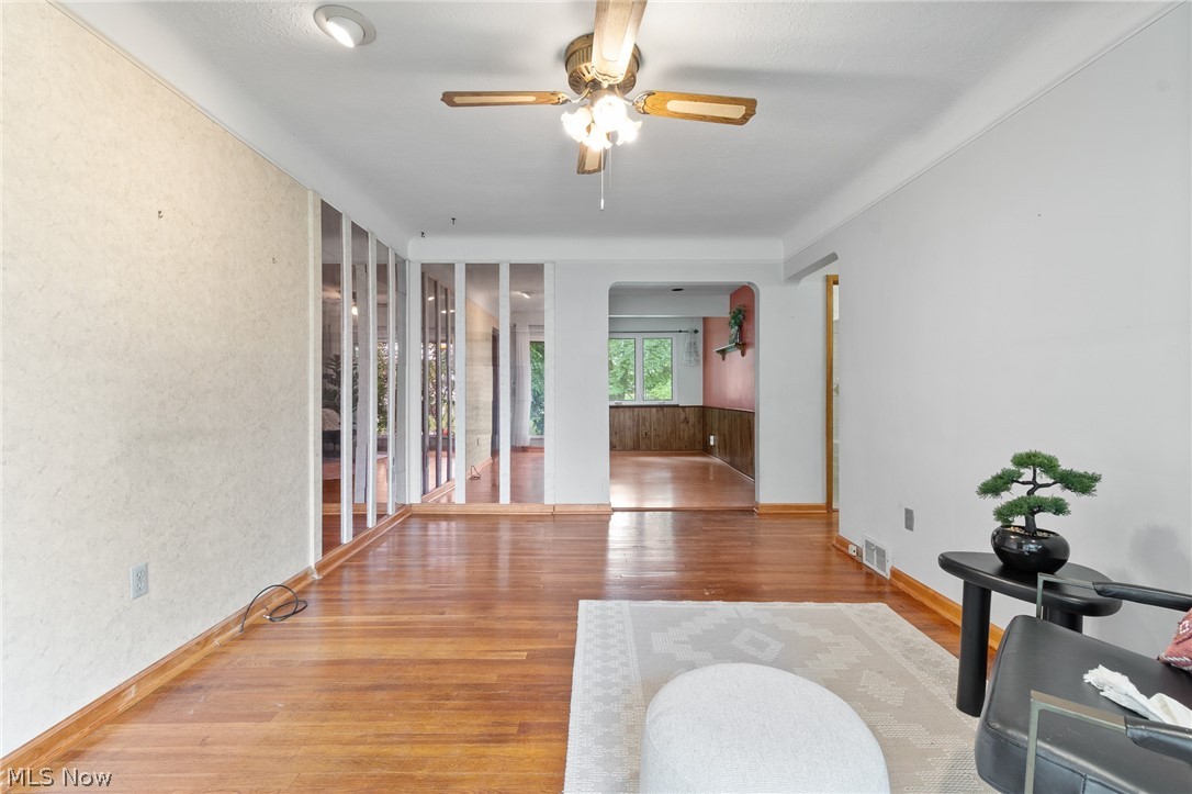 6225 Stratford Drive Parma Heights OH 44130