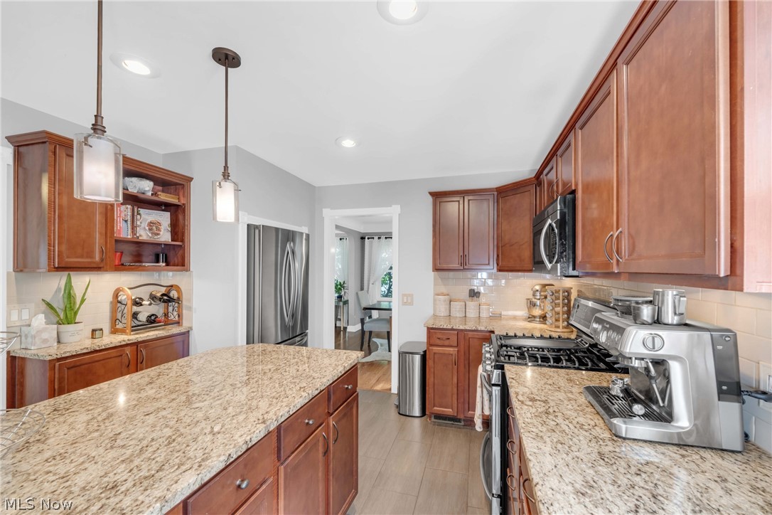 4658 W Park Drive Fairview Park OH 44126