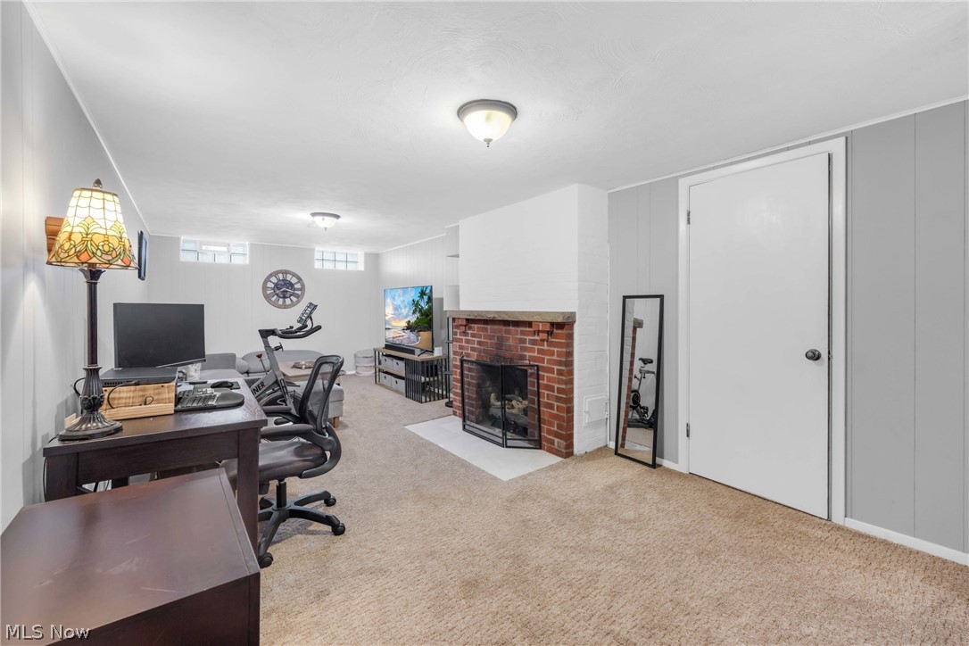 4658 W Park Drive Fairview Park OH 44126
