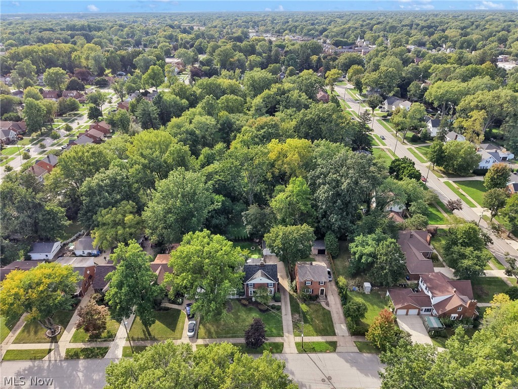 4658 W Park Drive Fairview Park OH 44126