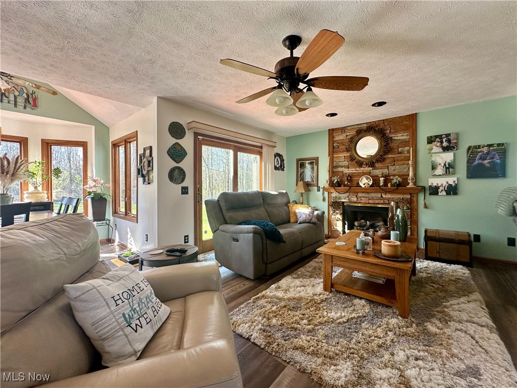 1218 Ohltown Mcdonald Road Mineral Ridge OH 44440