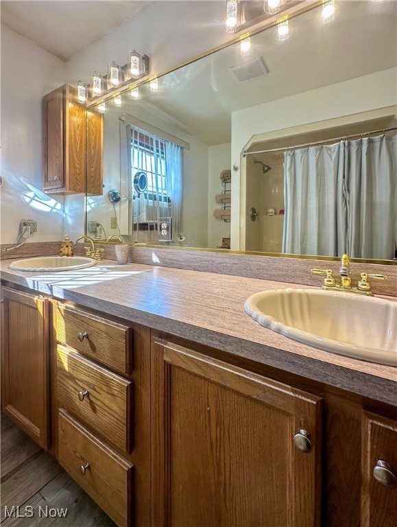 1218 Ohltown Mcdonald Road Mineral Ridge OH 44440