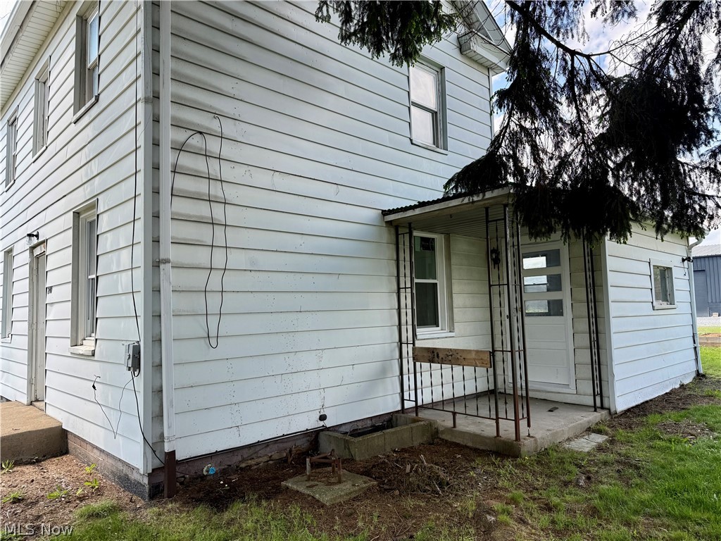 240 W Main Street Washingtonville OH 44490