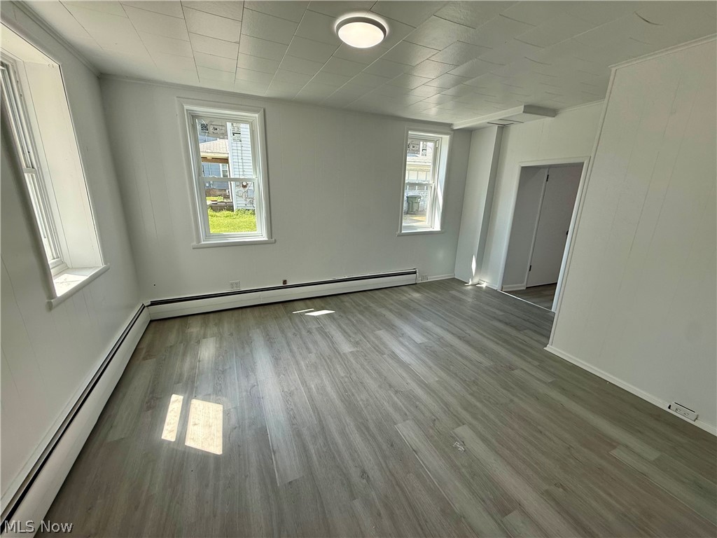 240 W Main Street Washingtonville OH 44490
