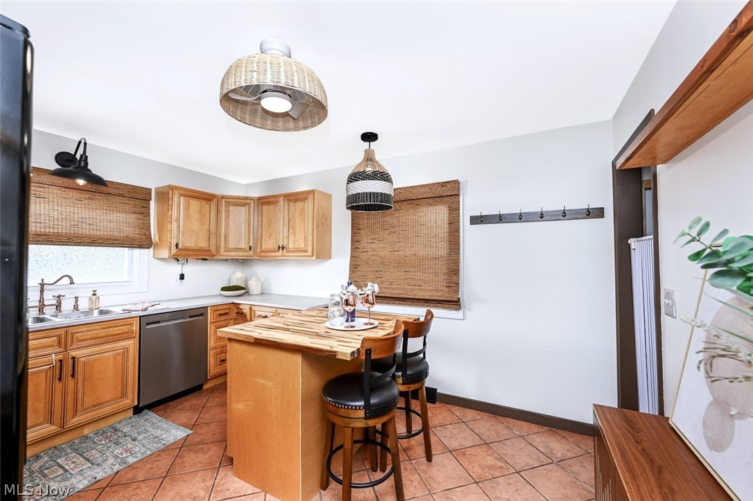 1115 21st Street NE Canton OH 44714