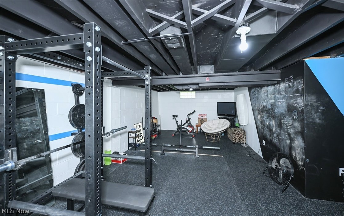 1115 21st Street NE Canton OH 44714