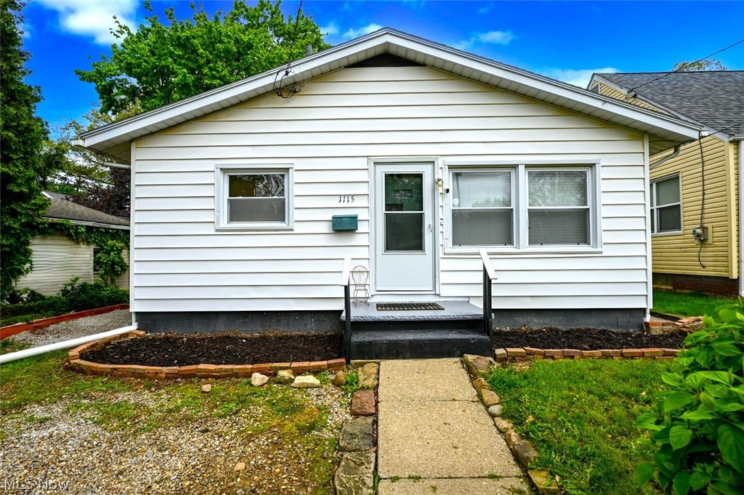 1115 21st Street NE Canton OH 44714