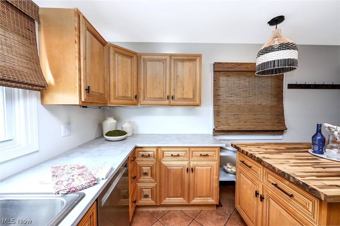1115 21st Street NE Canton OH 44714