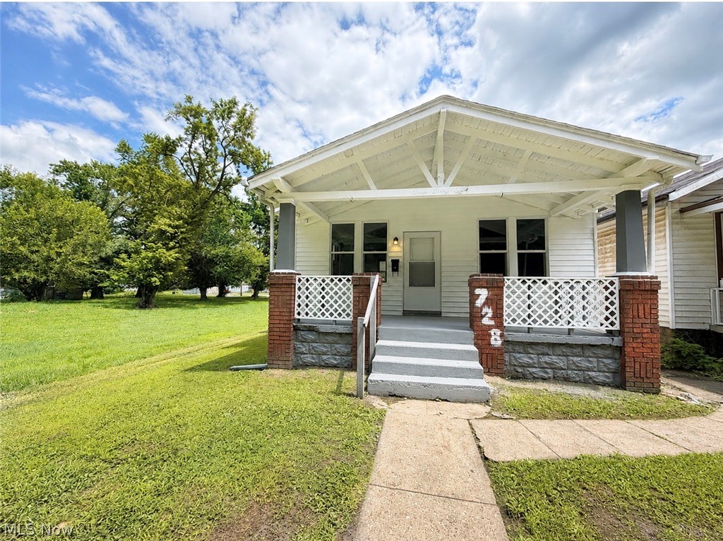 728 Woodlawn Avenue Zanesville OH 43701