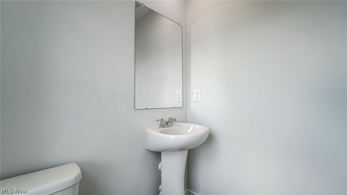3712 Aileen Way Zanesville OH 43701
