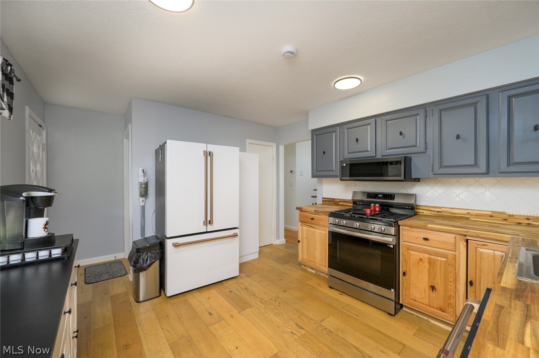 3072 Tallmadge Road Kent OH 44240